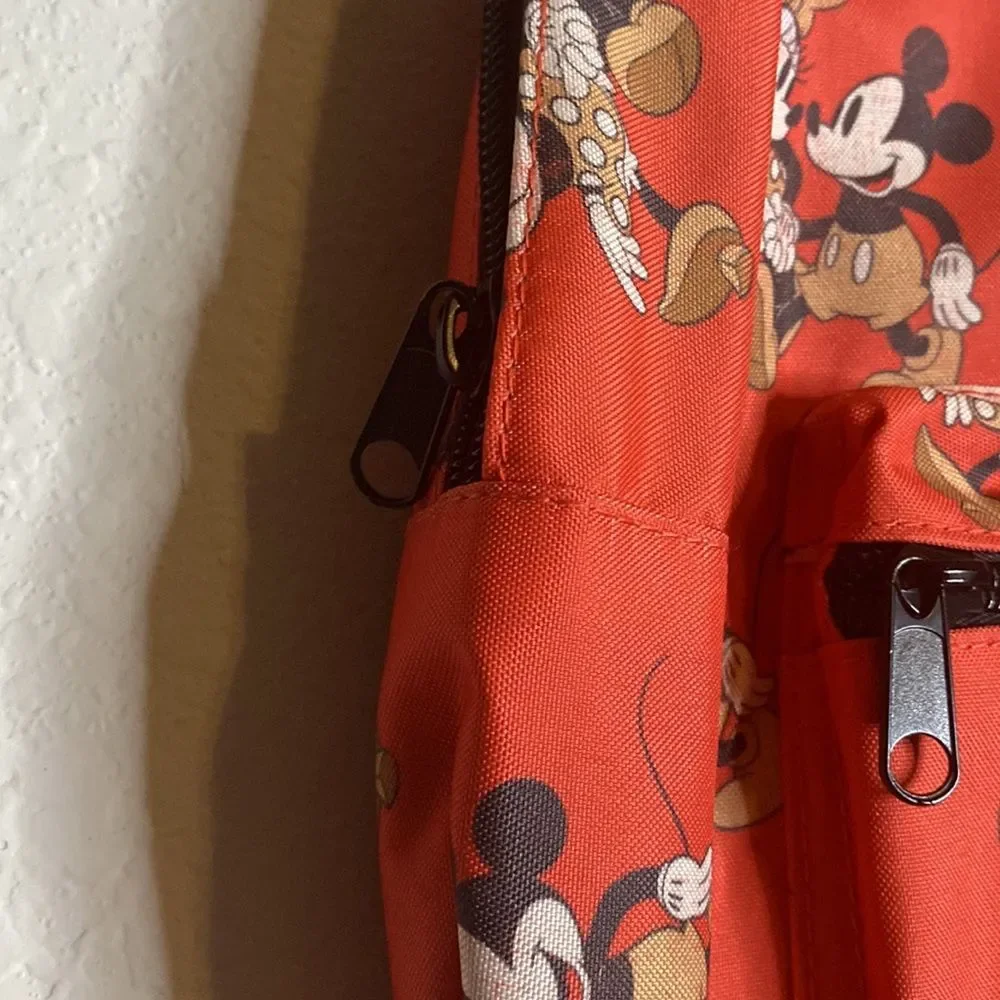 NWT Disney Mickey Mouse & Minnie Mouse print Coral Classic Backpack